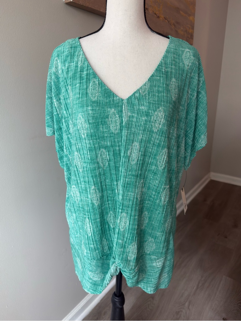 Dana Buchman XXL Green Textured Front Twist Top NWT